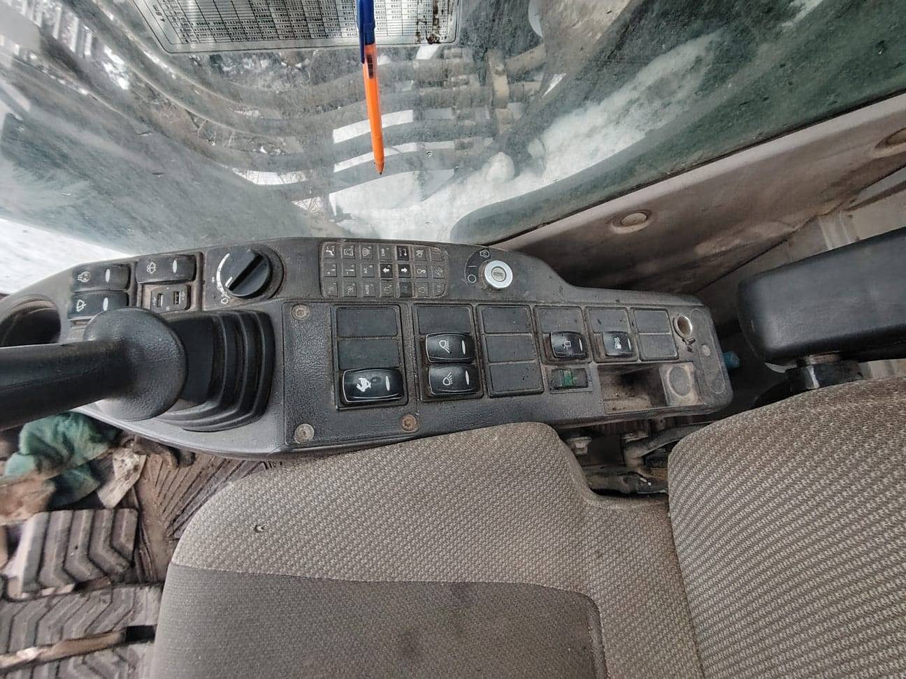 Volvo EC480DL Лот 000008190