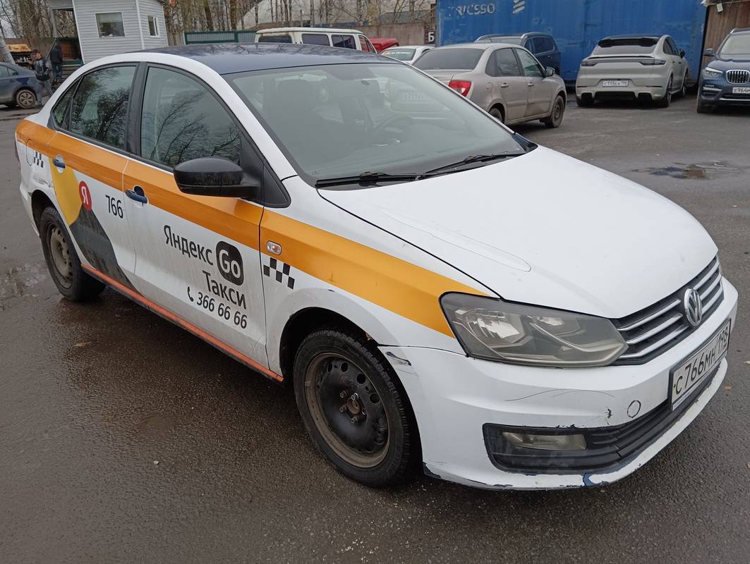 Volkswagen Polo Лот 000006776