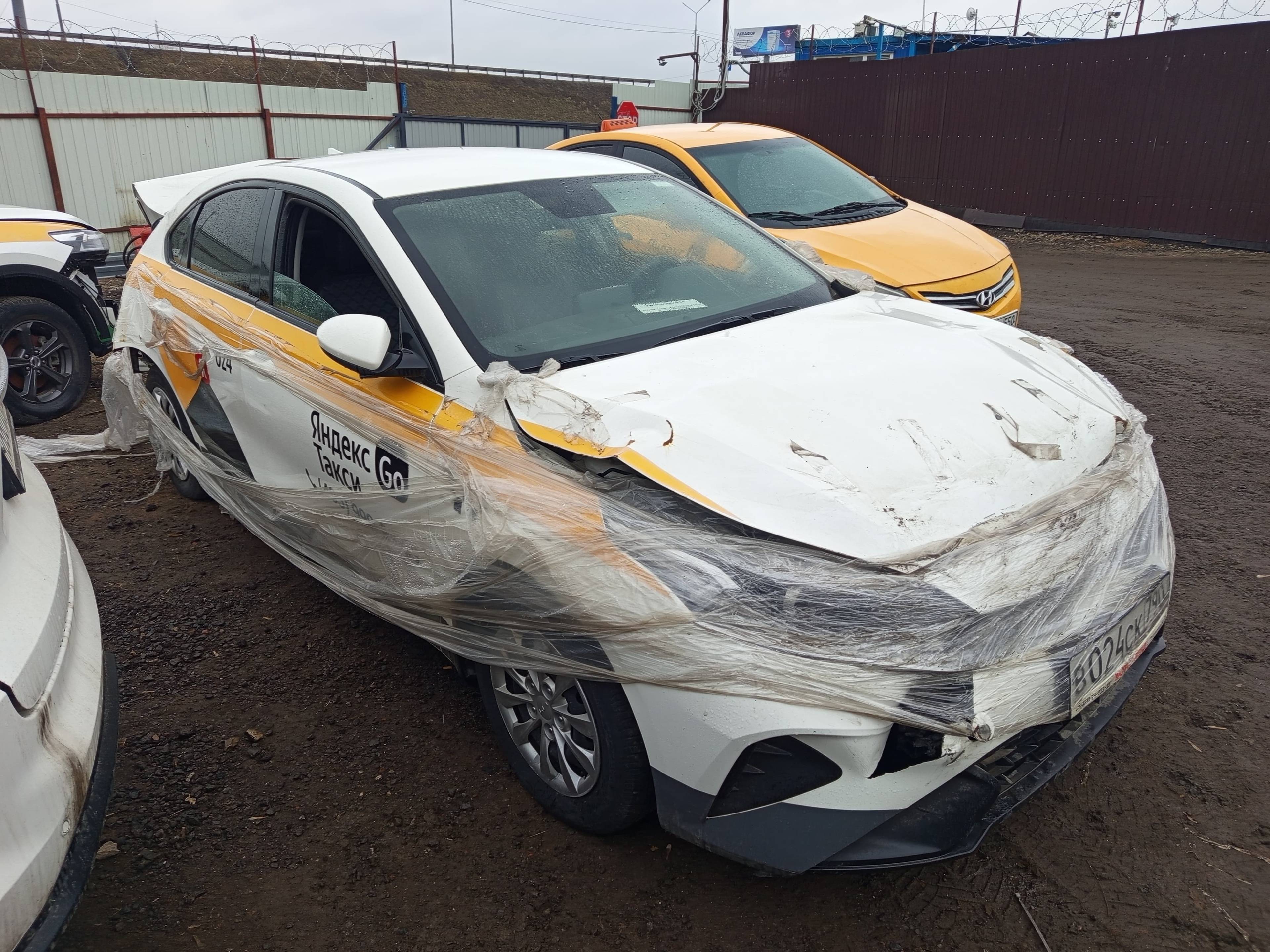 KIA Cerato Лот 000008483