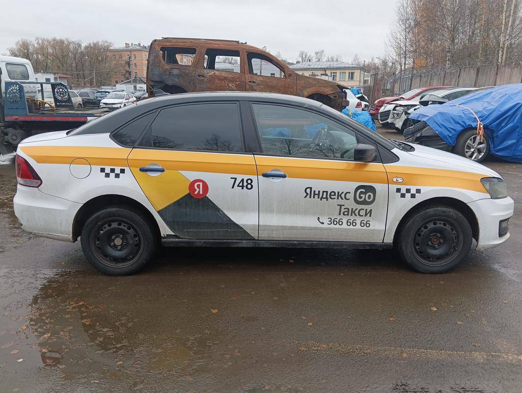 Volkswagen Polo Лот 000006954