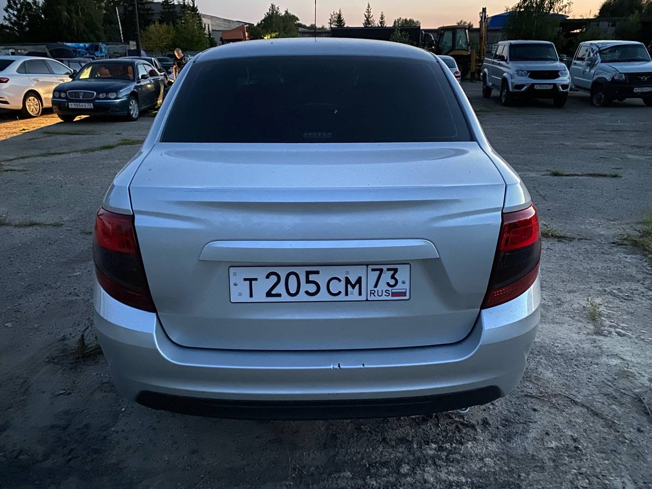 Lada Granta седан Лот 000004008