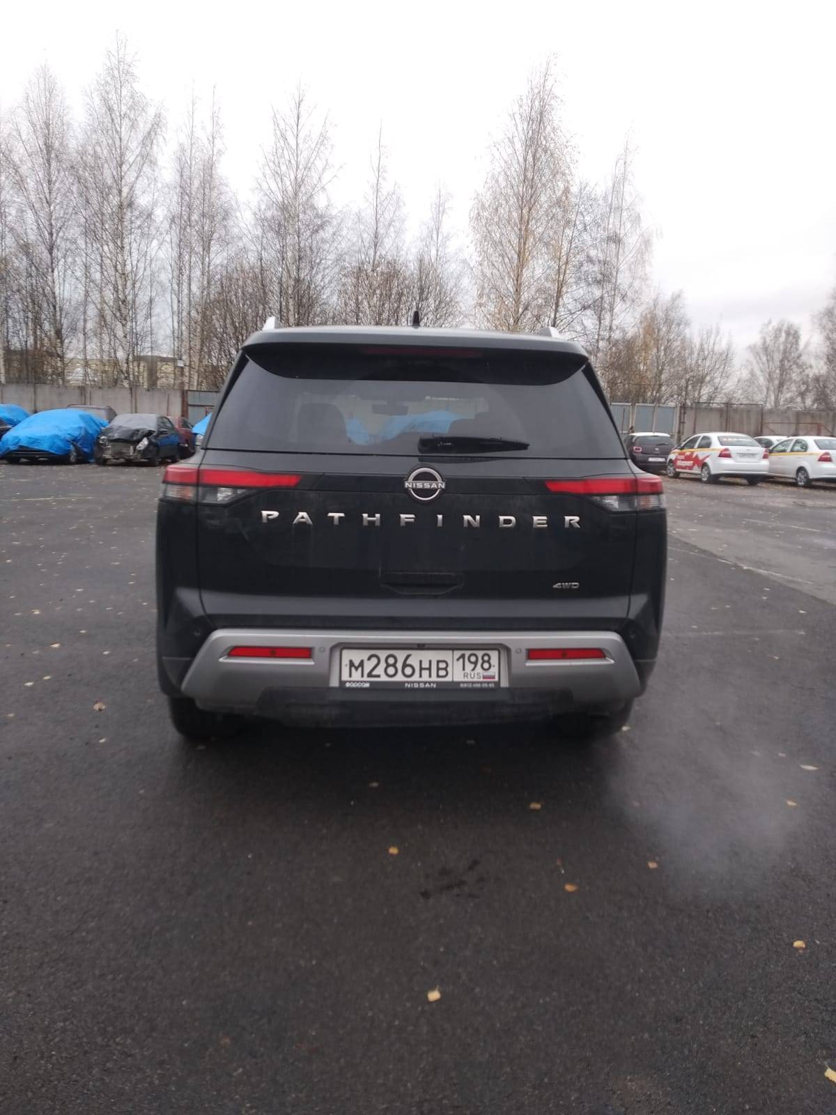 Nissan Pathfinder Лот 000004859