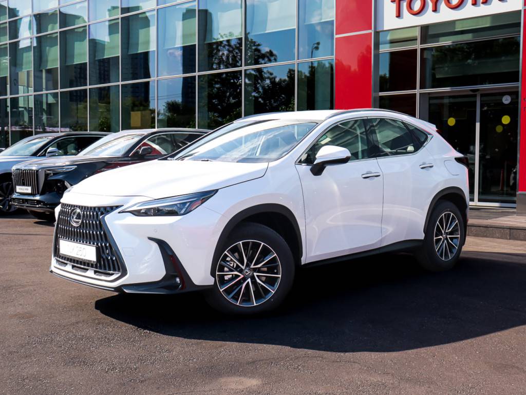 Lexus NX 250 - Белый