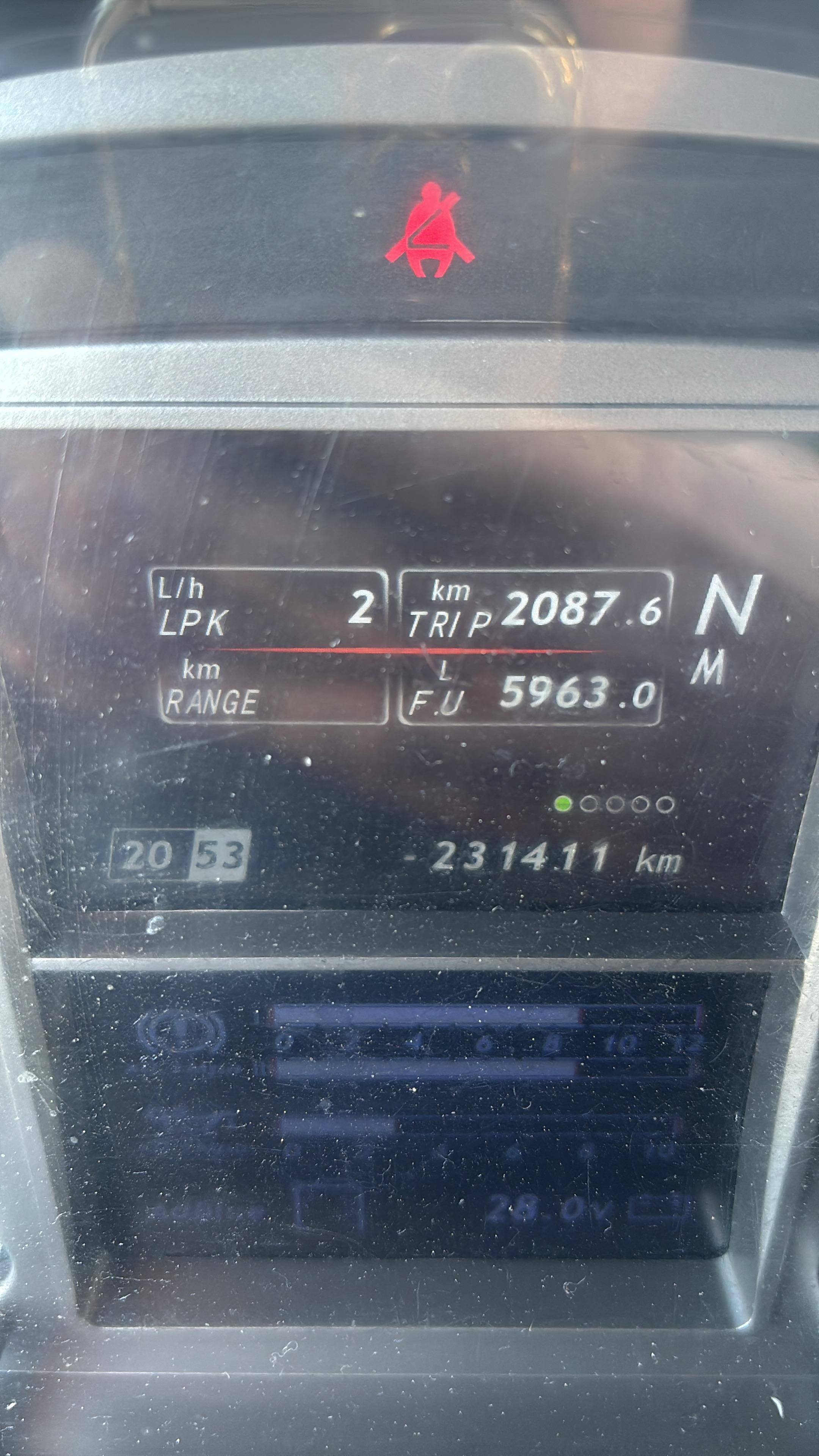 HONGYAN CQ4186HYVG391 Лот 000008002