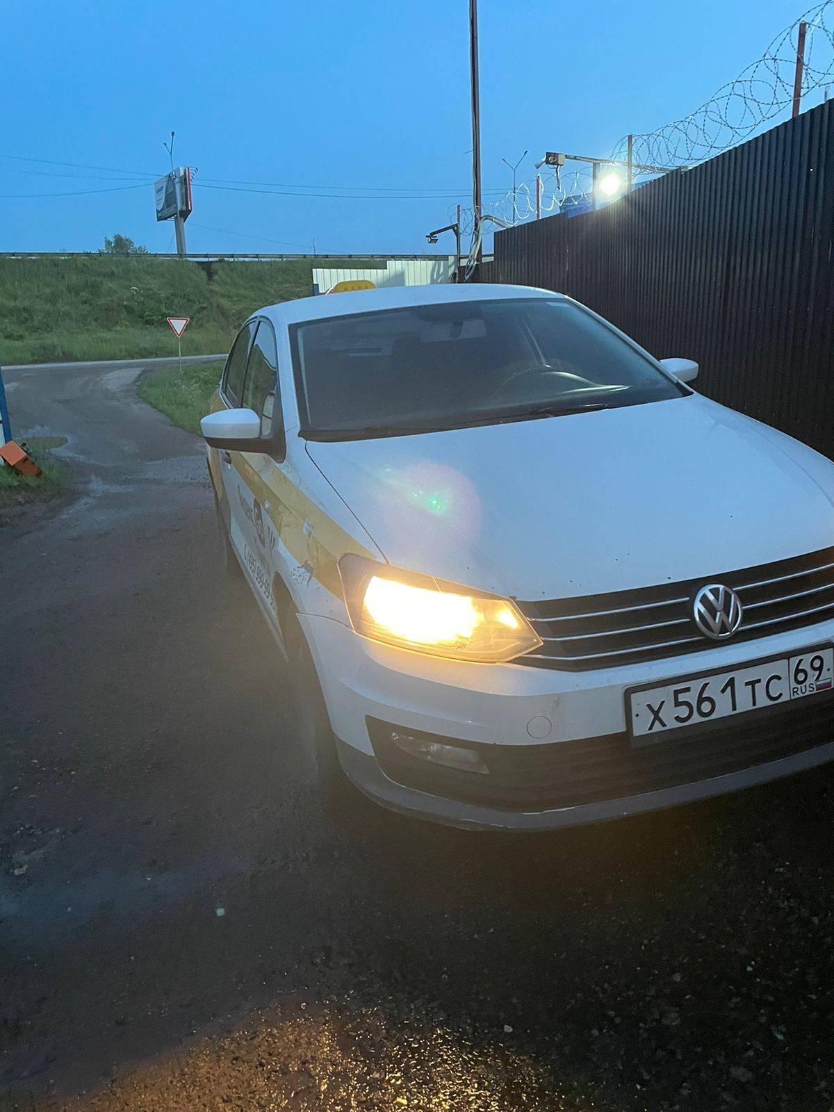 Volkswagen Polo Лот 000003169