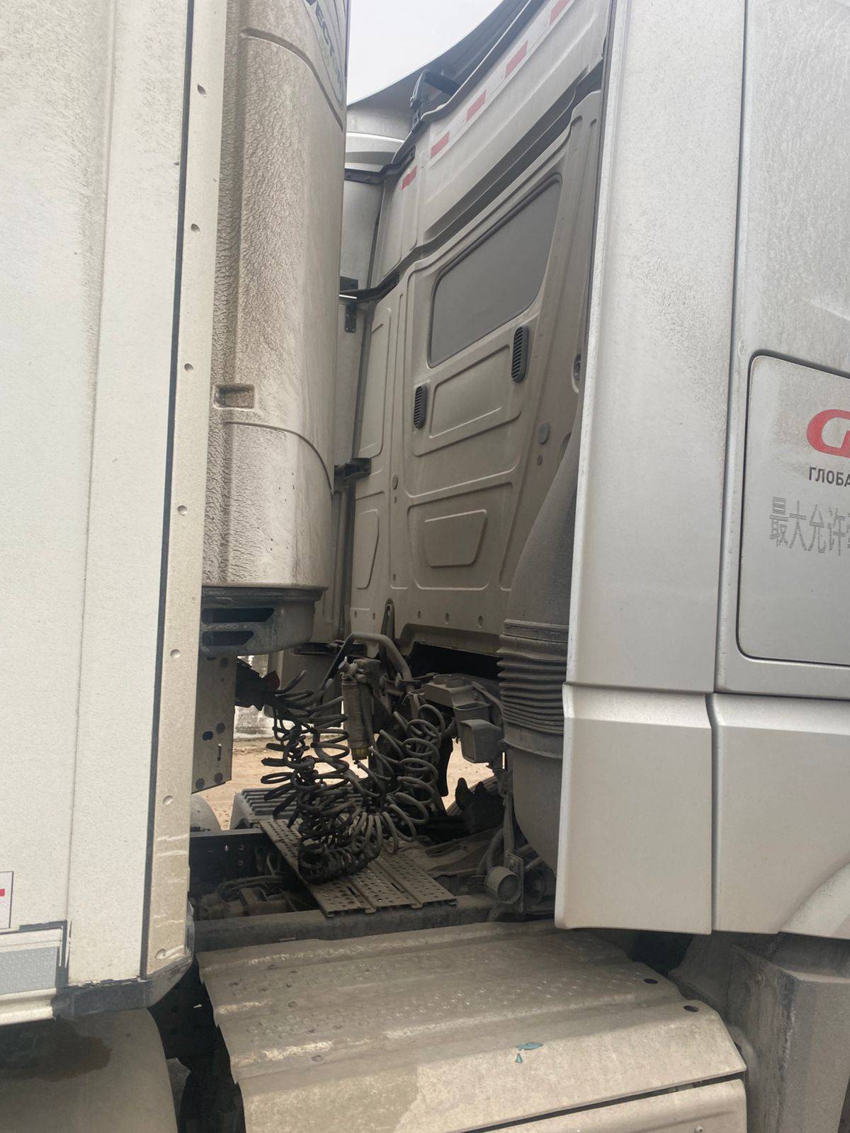 Mercedes-Benz Actros 1848 LS Лот 000008184