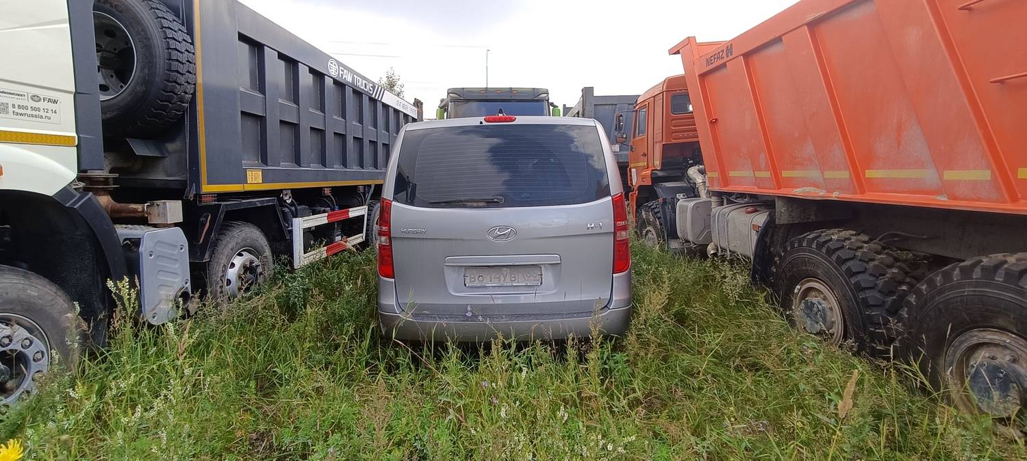 Hyundai H-1 Лот 000003522