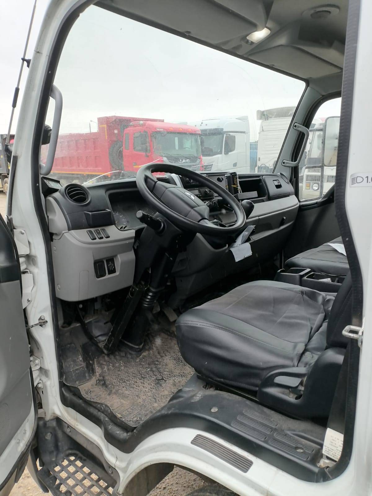 MITSUBISHI FUSO FUSO CANTER TF 8.55 Лот 000008239