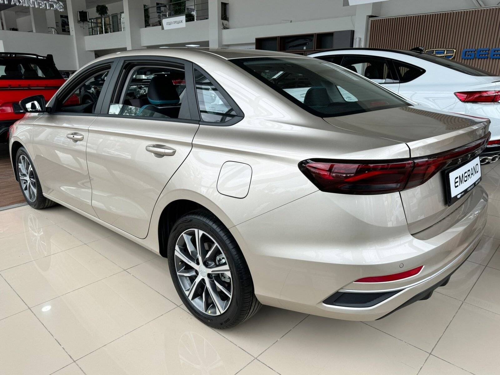 Geely Emgrand Luxury 1.5 AT