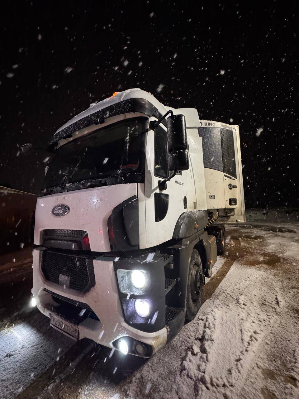 Ford CARGO 1848MТ XHR 4x2
