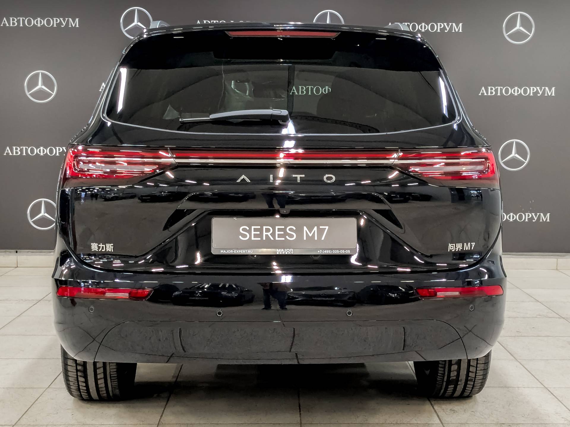 AITO M7 Luxury 4WD 6seats
