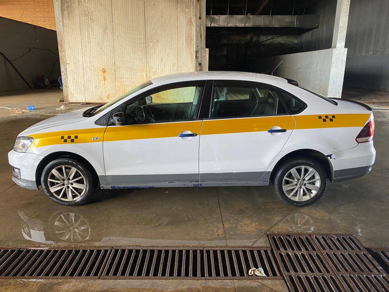 Volkswagen Polo Лот 000003121