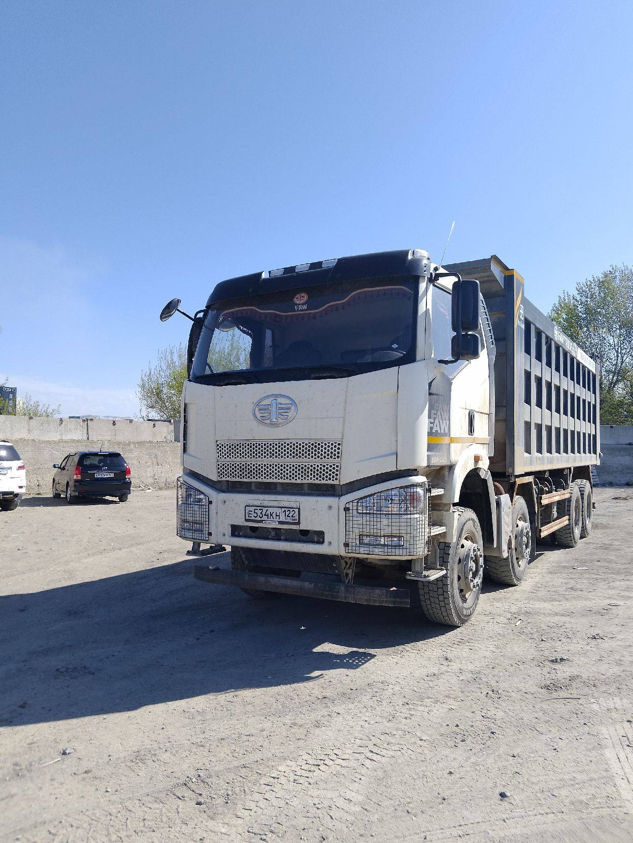 FAW CA3310P66K24T4E5 8х4