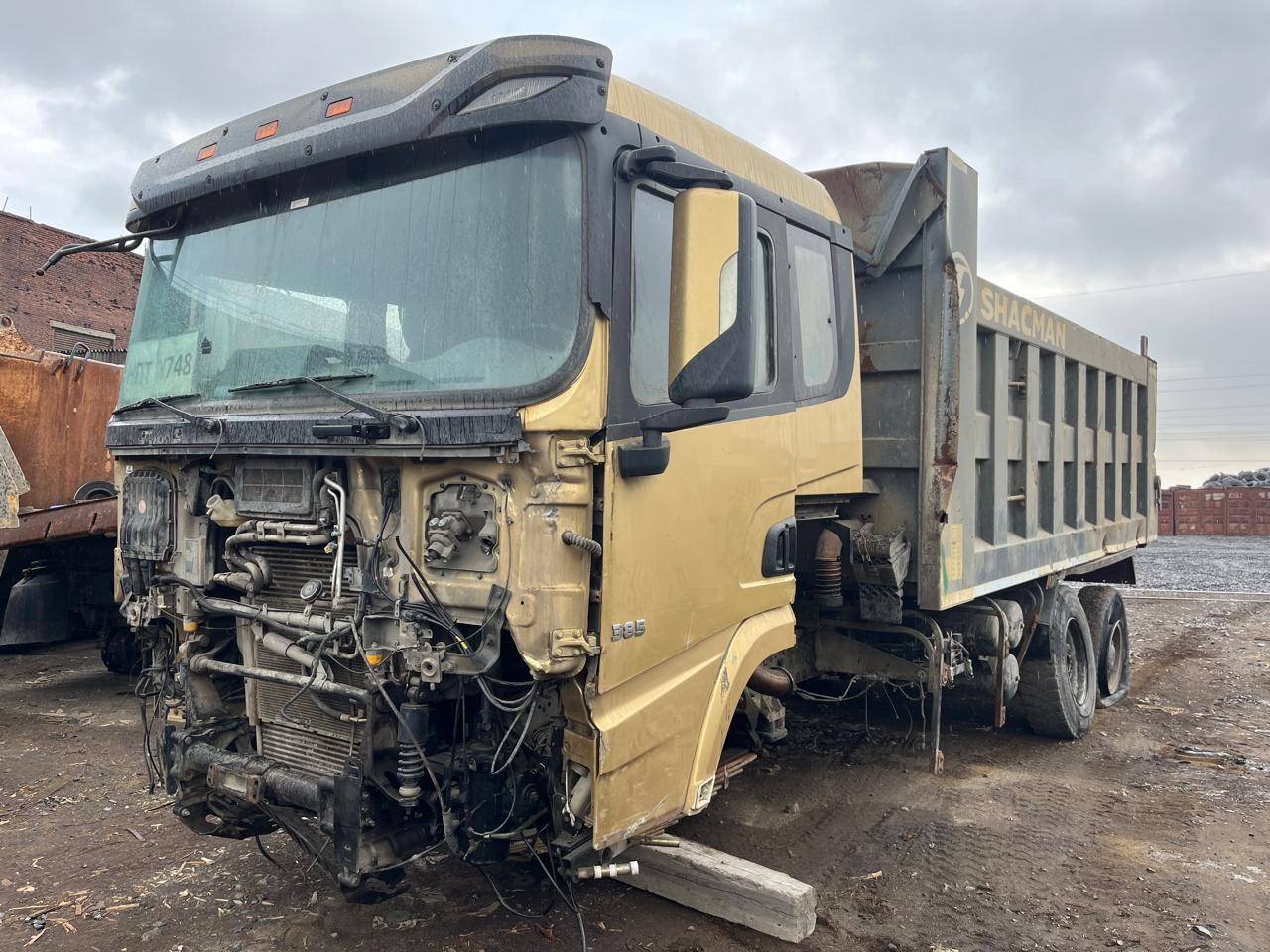 Shacman SX32586T384C