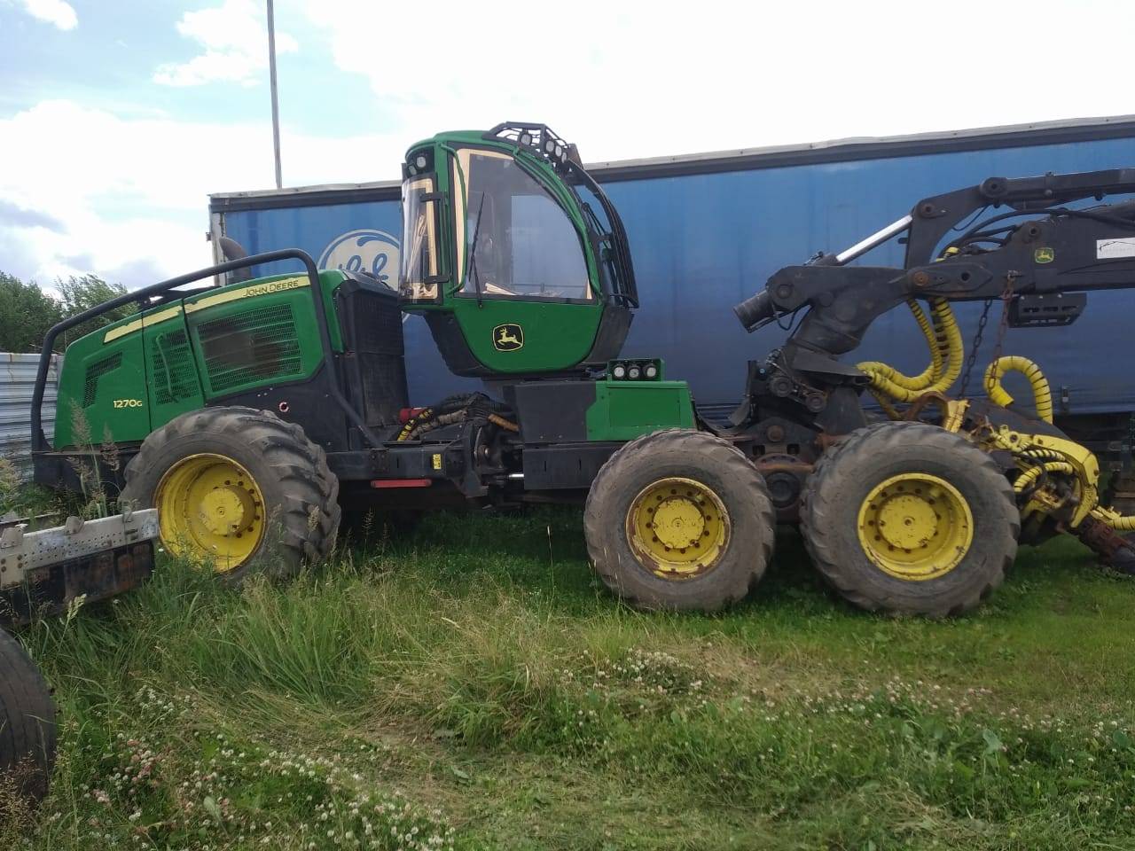 John Deere 1270G Лот 000002874