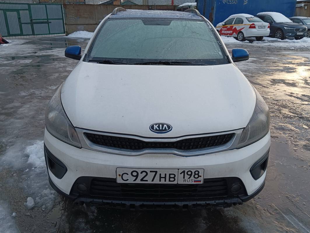 KIA Rio X-Line Лот 000006714