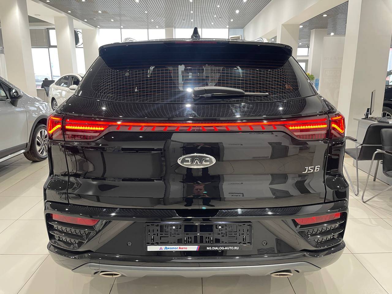 JAC JS6 Luxury