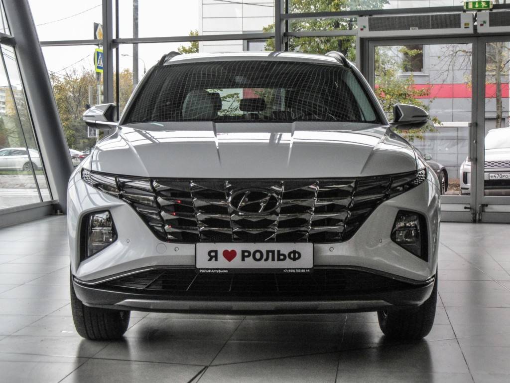 Hyundai Tucson High-Tech 2.0 6AT 4WD