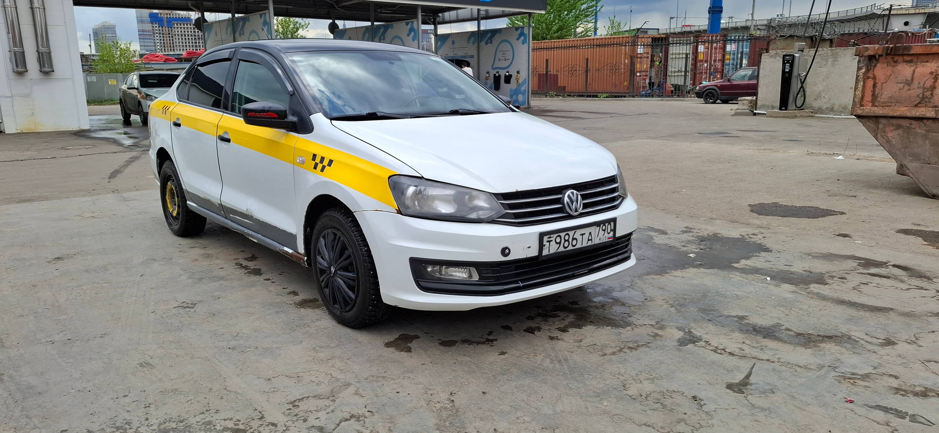 Volkswagen Polo Лот 000008597