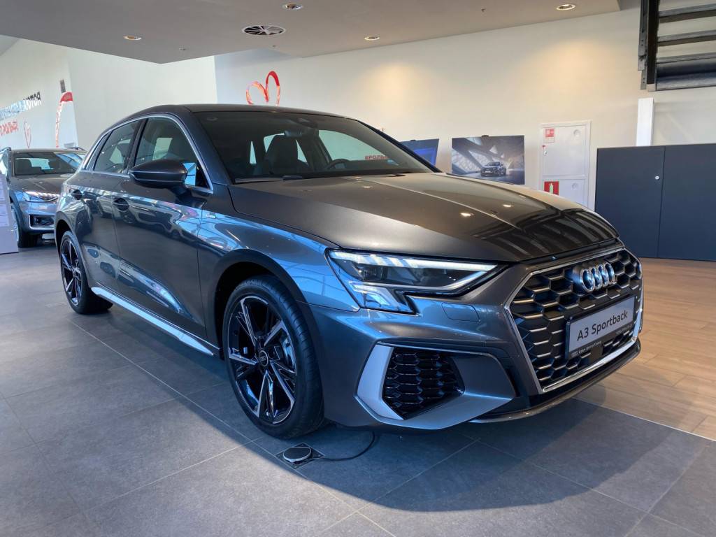 Audi A3 Sedan Sport 35 TFSI tiptronic