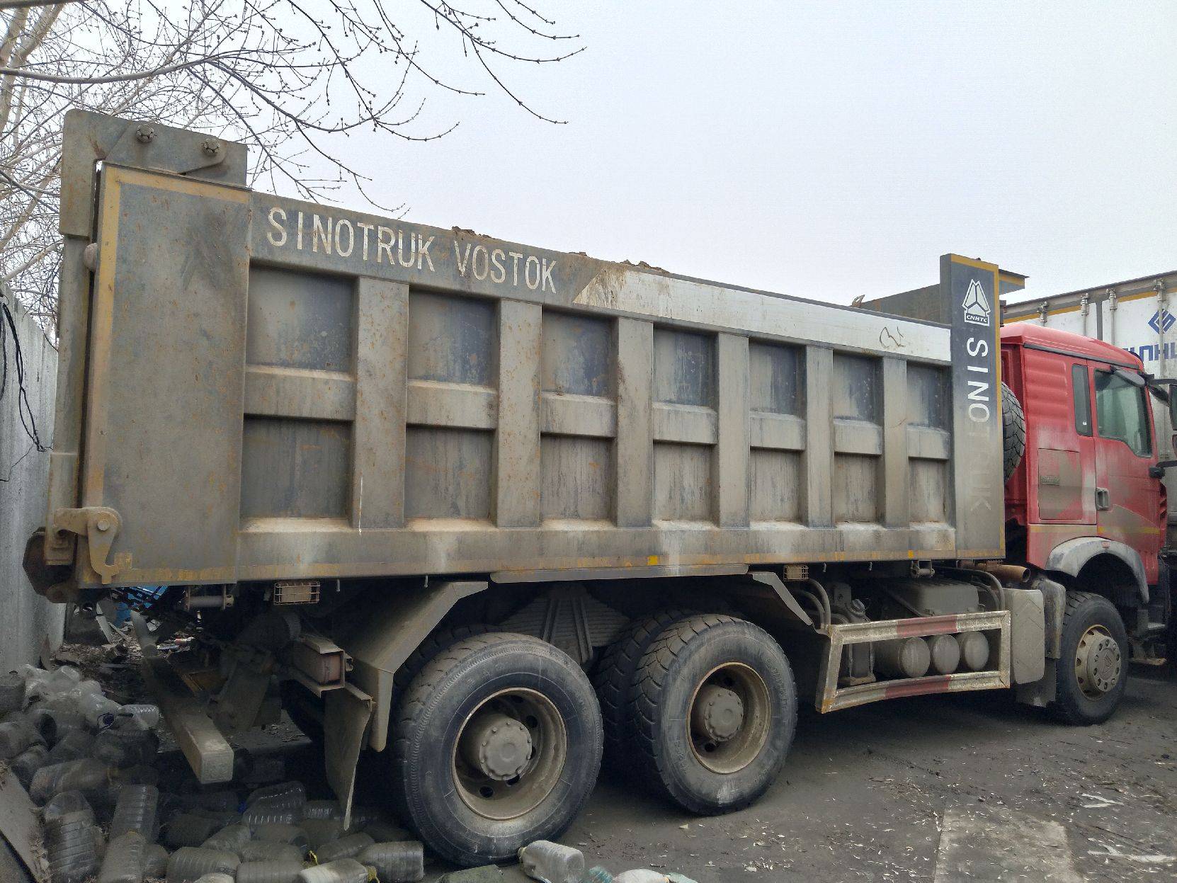 HOWO ZZ3257V384GE1 6x4 Лот 000008051
