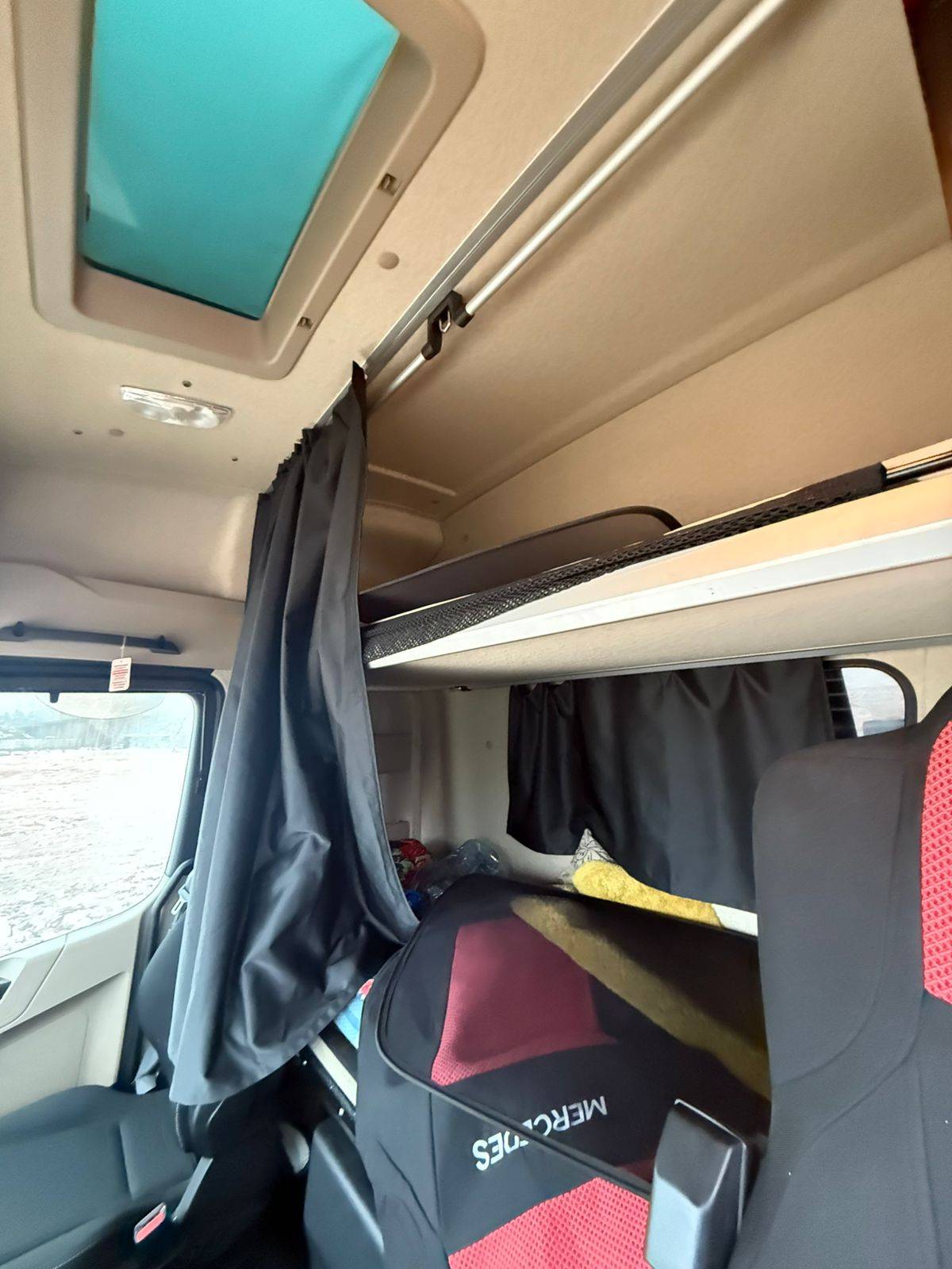 Mercedes-Benz Actros 1848 LS Лот 000008194