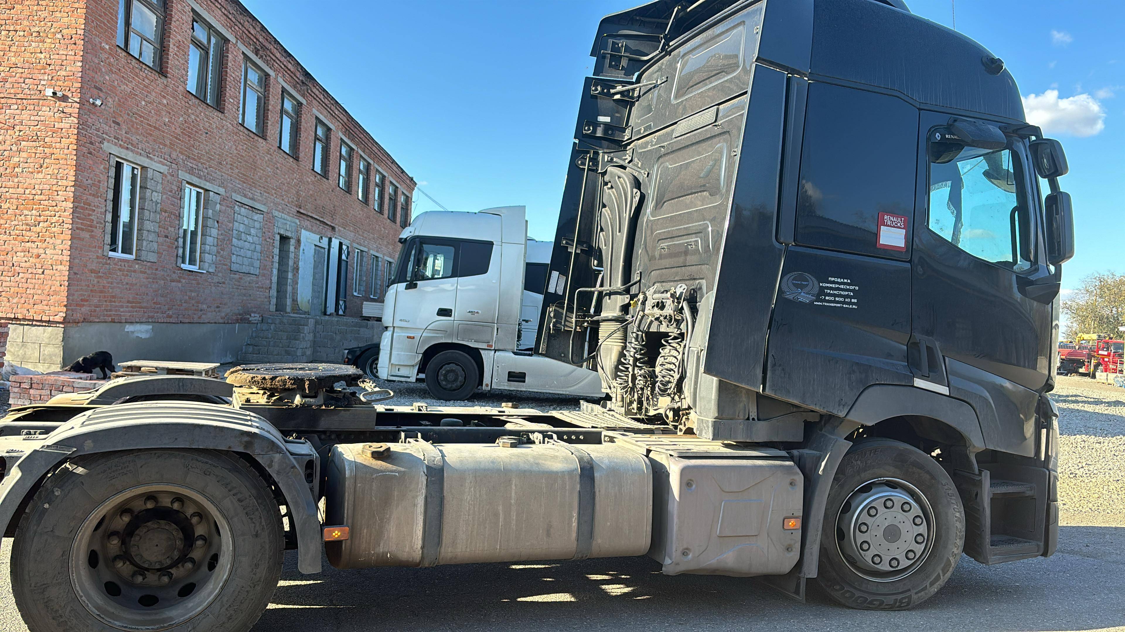 Renault T 460 4X2 (Sleeper Cab) Лот 000005112