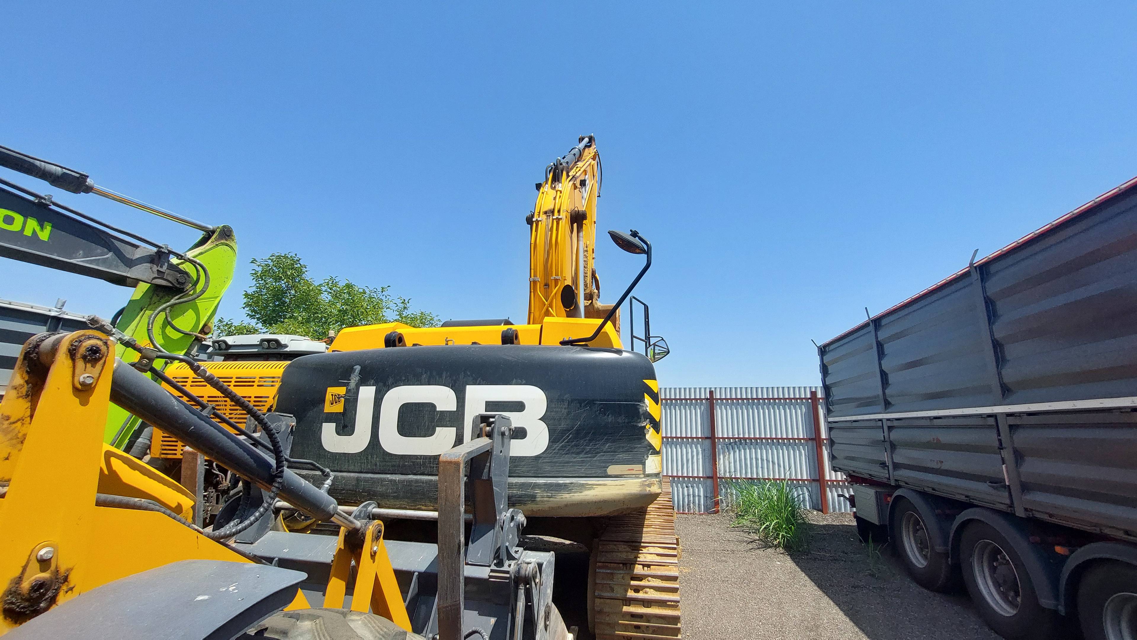 JCB JS305LC Лот 000002829