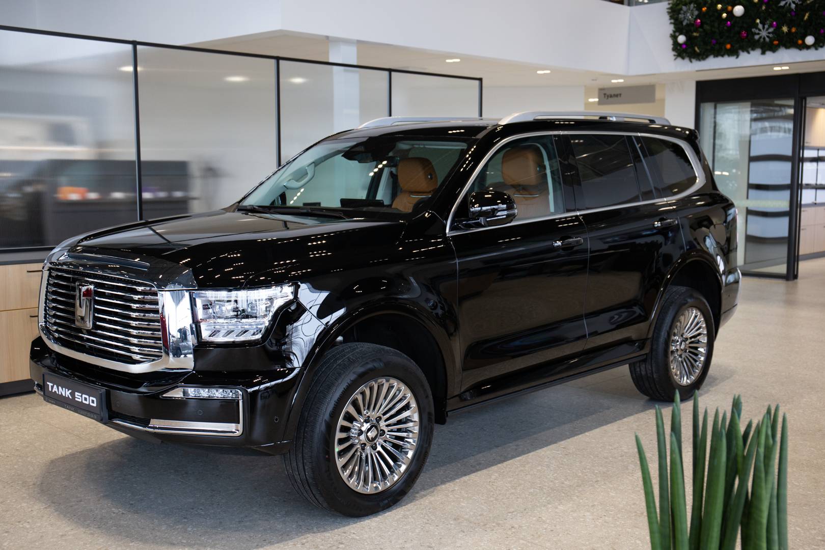 Tank 500 Premium 3.0 9AT 4WD
