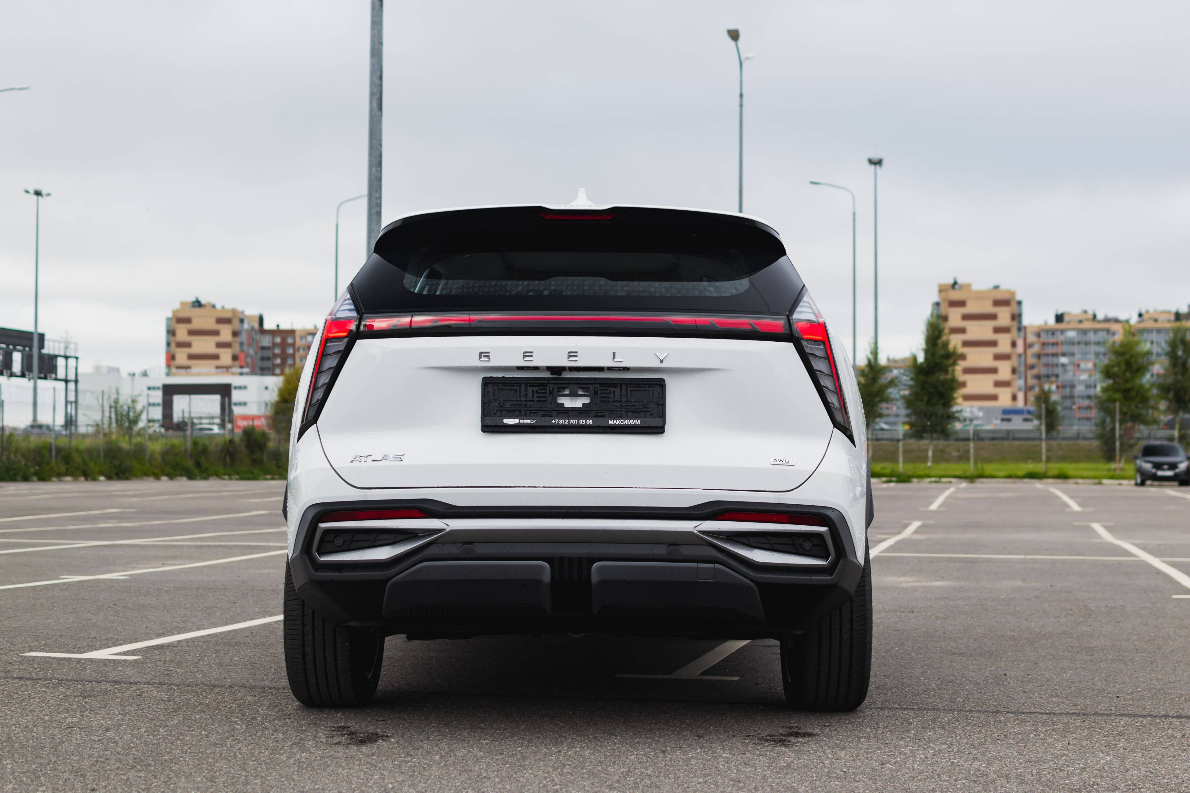 Geely Atlas Flagship 2.0T 8AT 4WD
