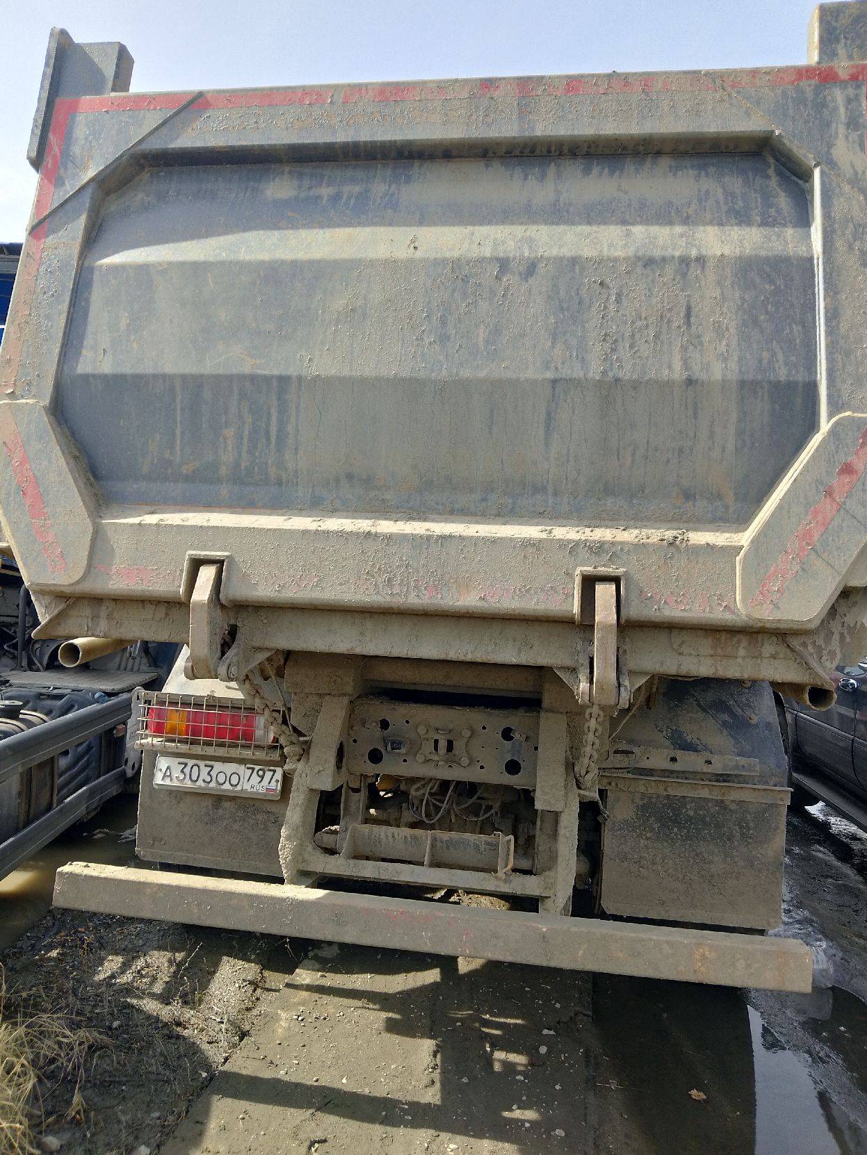 HOWO ZZ3257V384GE1 6x4 Лот 000008101
