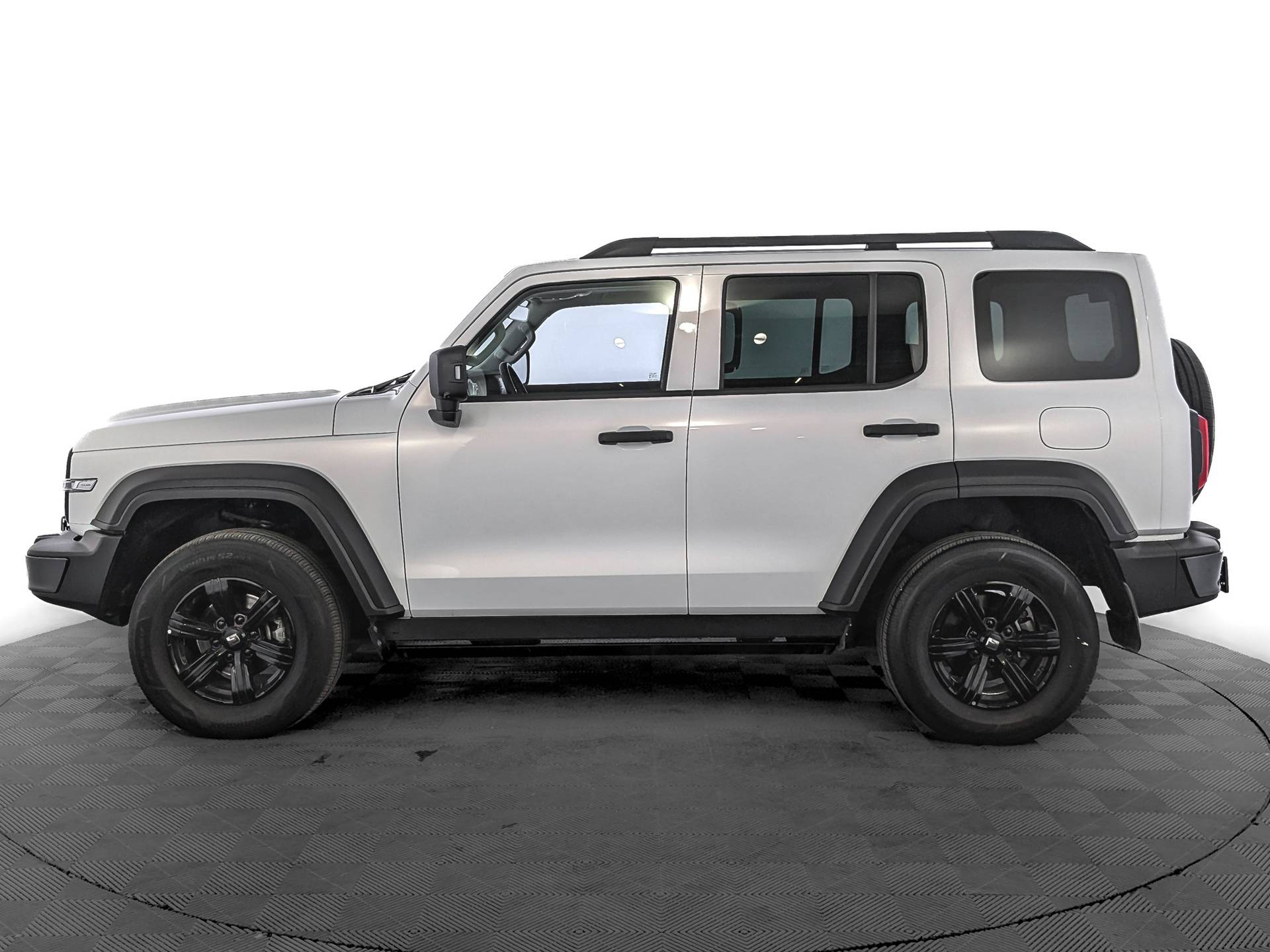 Tank 300 City Premium 2.0 8AT 4WD