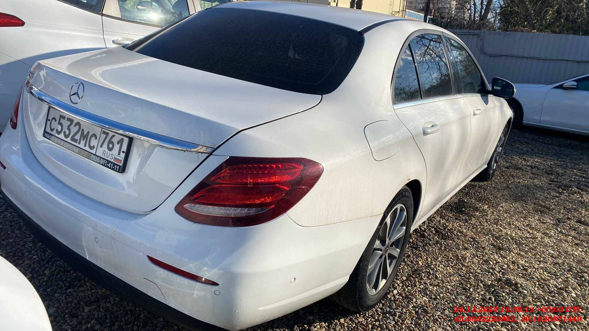 Mercedes-Benz E седан Лот 000006214