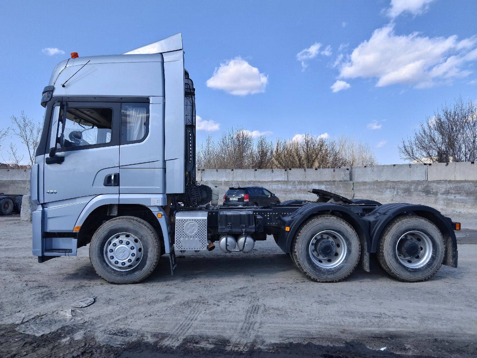Shacman SX42584V324 Лот 000006652