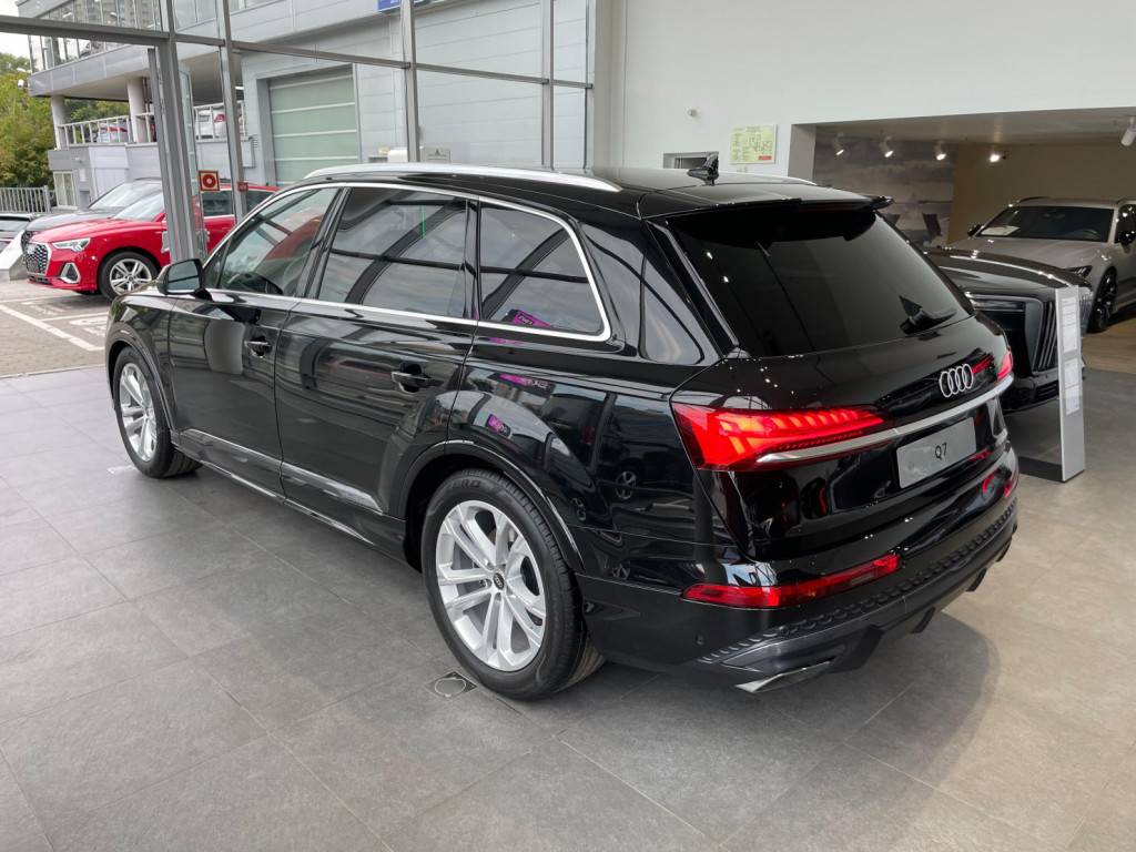 Audi Q7 45 TDI quattro tiptronic