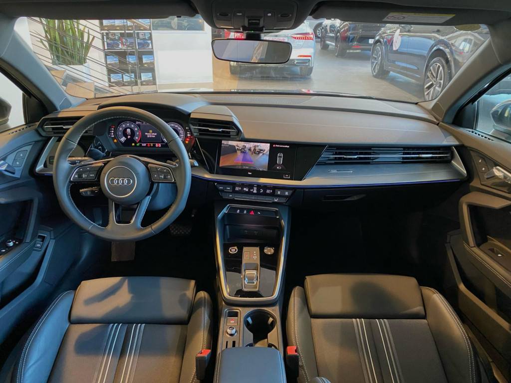 Audi A3 Sedan Sport 35 TFSI tiptronic