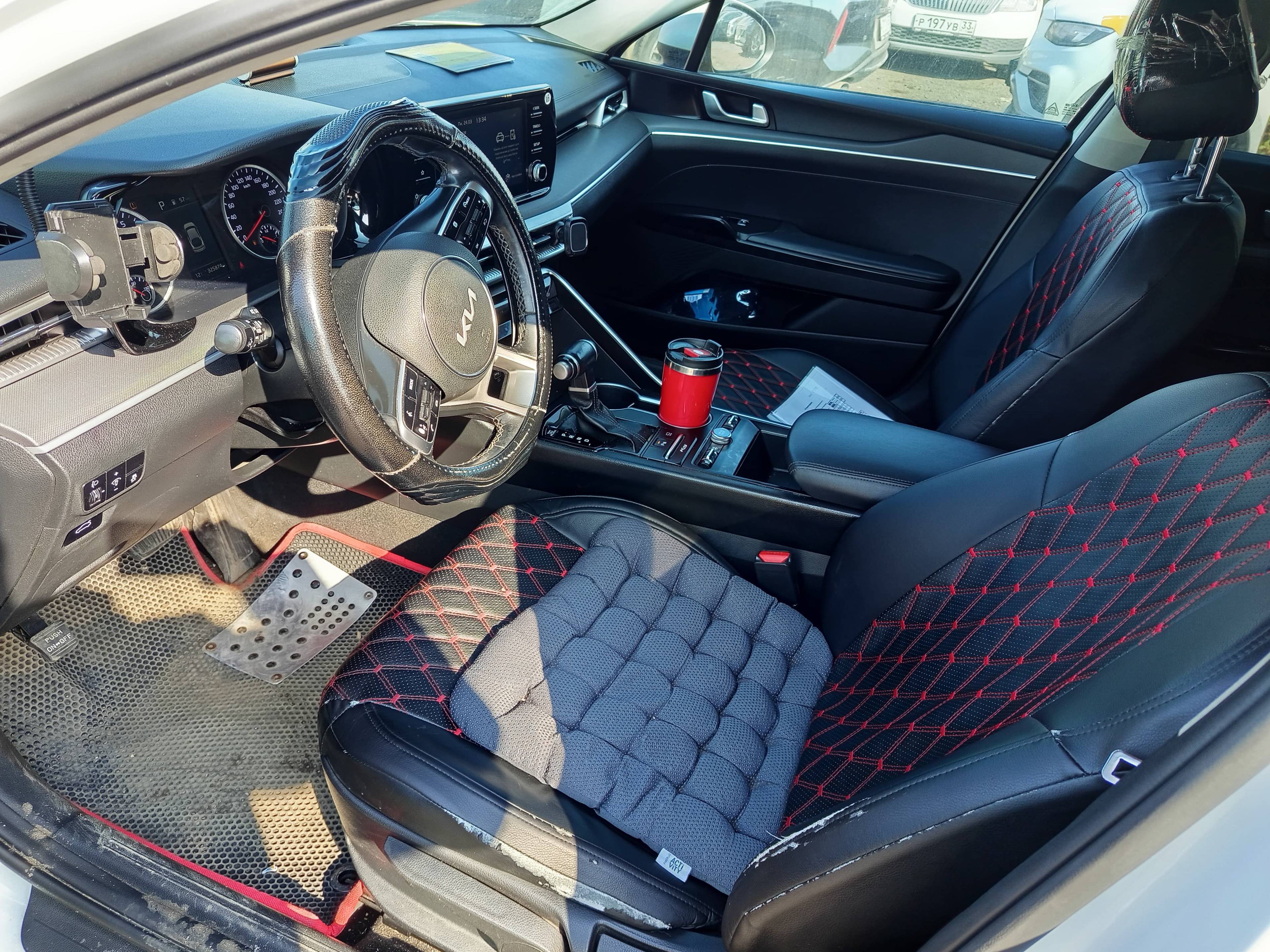 KIA K5 Лот 000008401