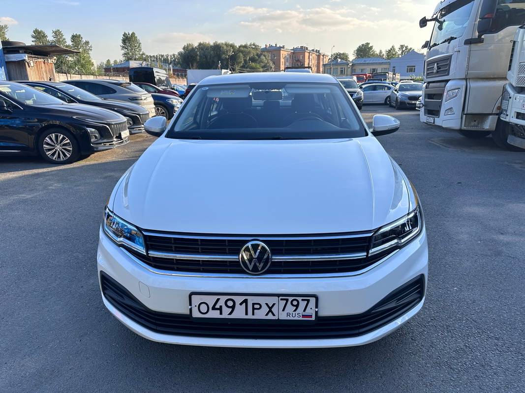 Volkswagen Bora Лот 000004123