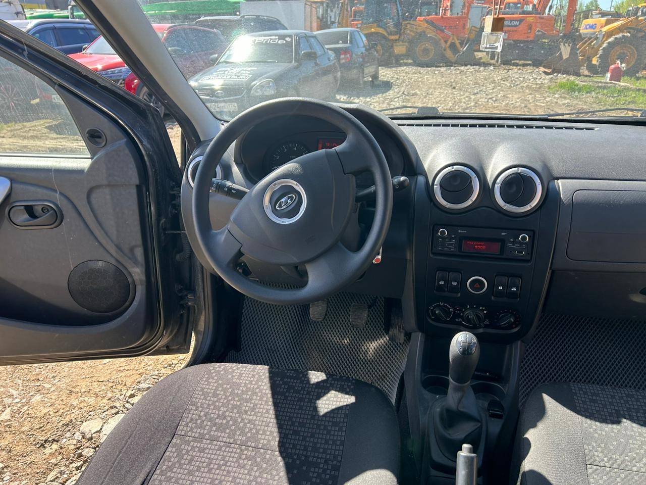 Lada Largus универсал Лот 000008278