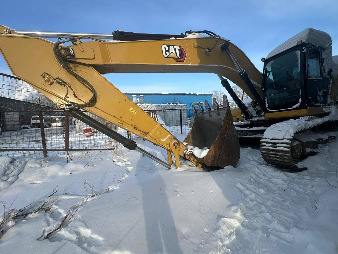 CATERPILLAR 330 Лот 000005628