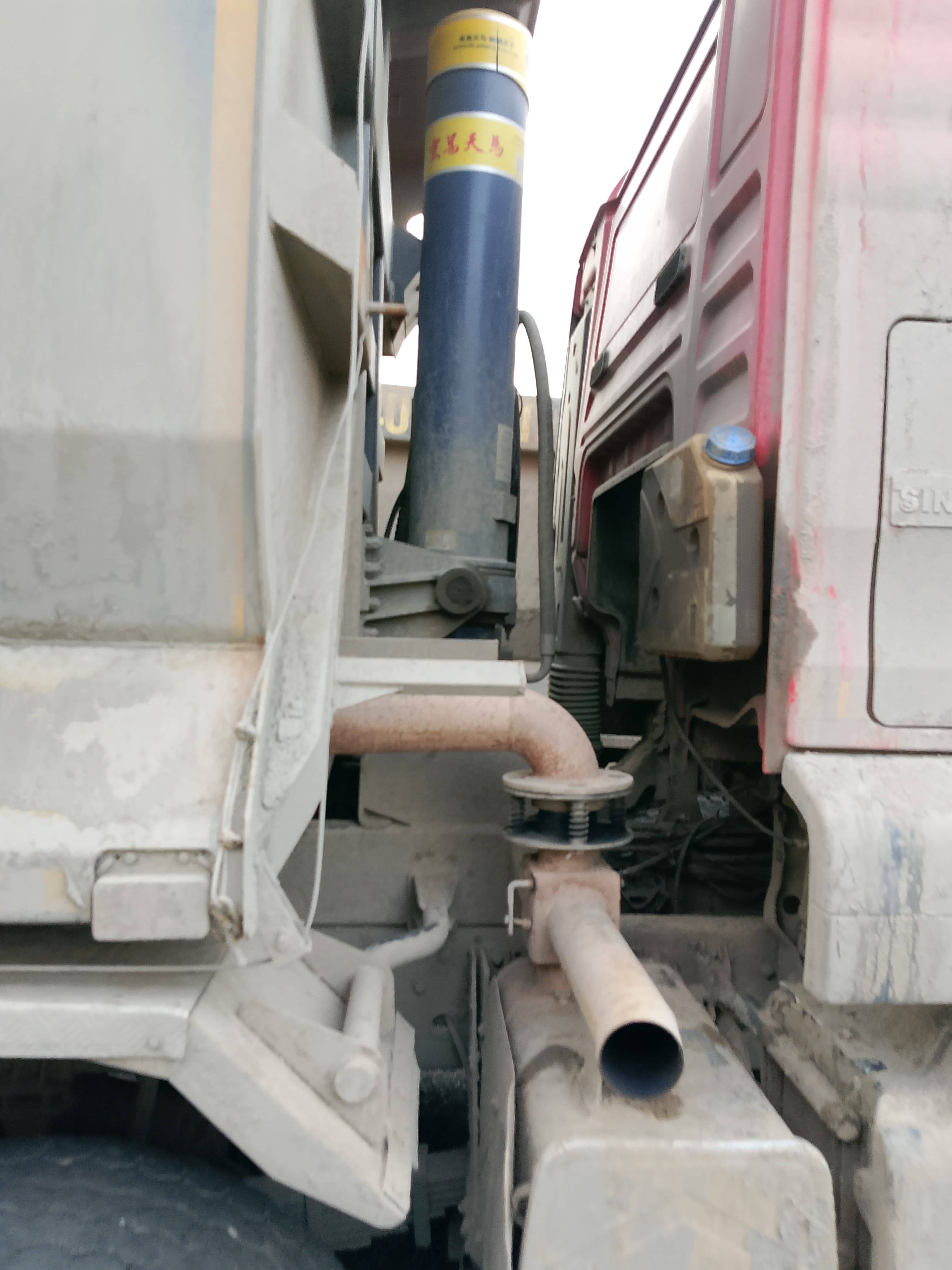 HOWO ZZ3317V386GE1 8х4 Лот 000008180