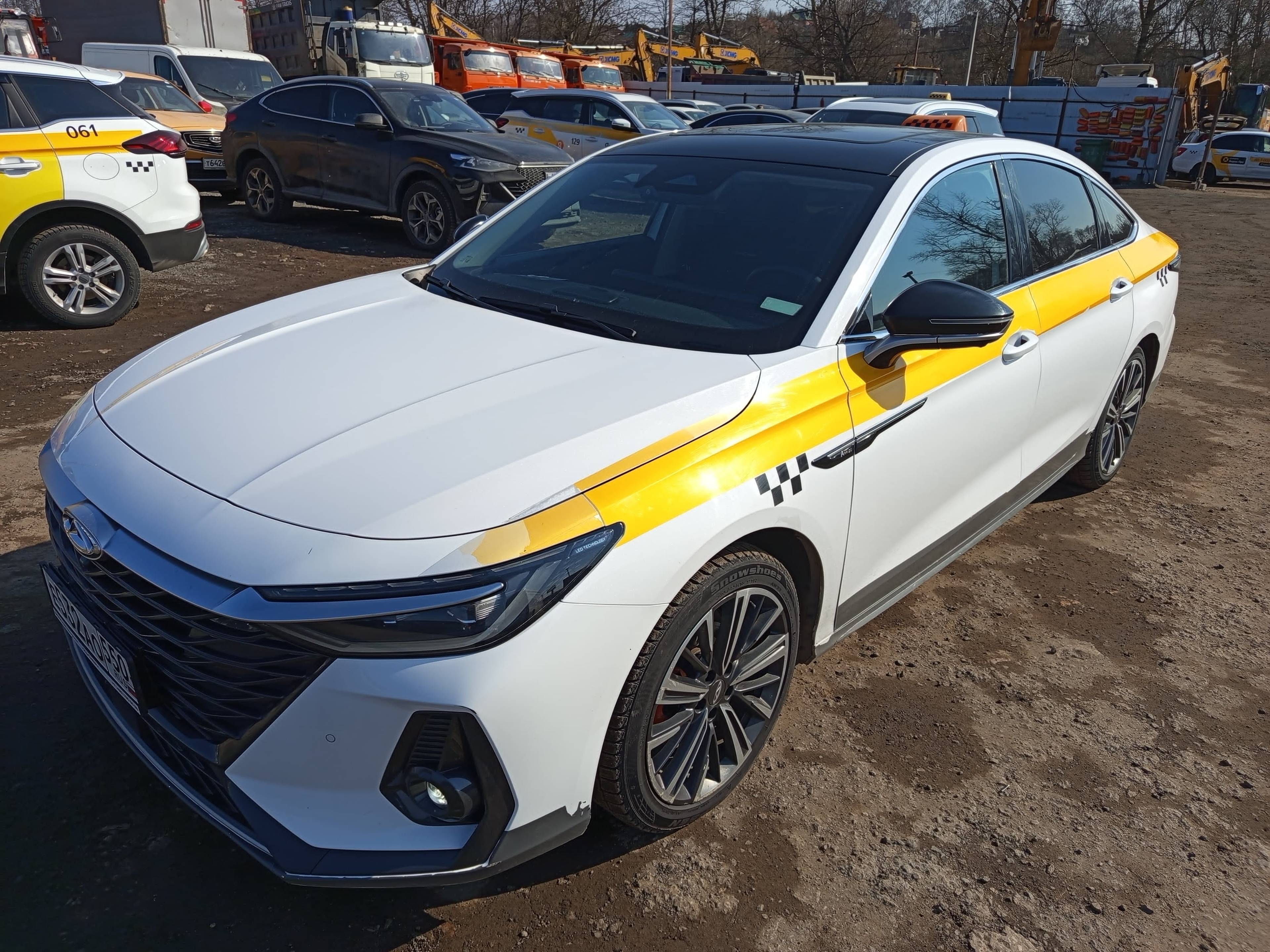 Chery Arrizo 8