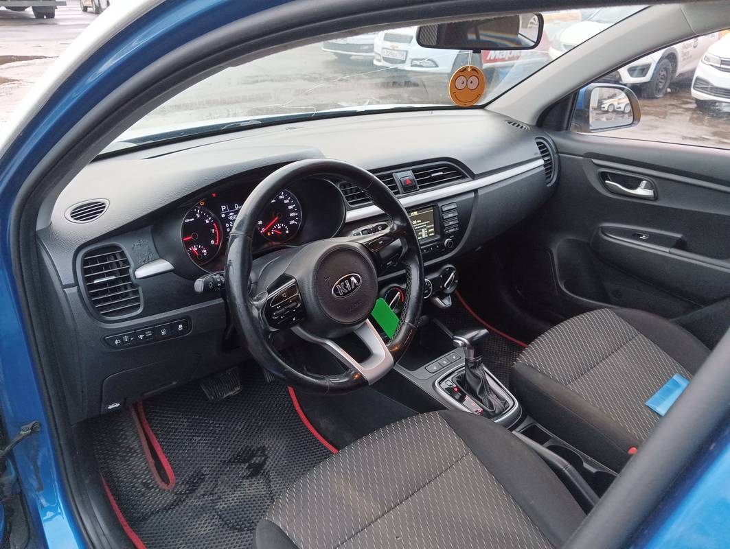 KIA Rio X-Line Лот 000006957