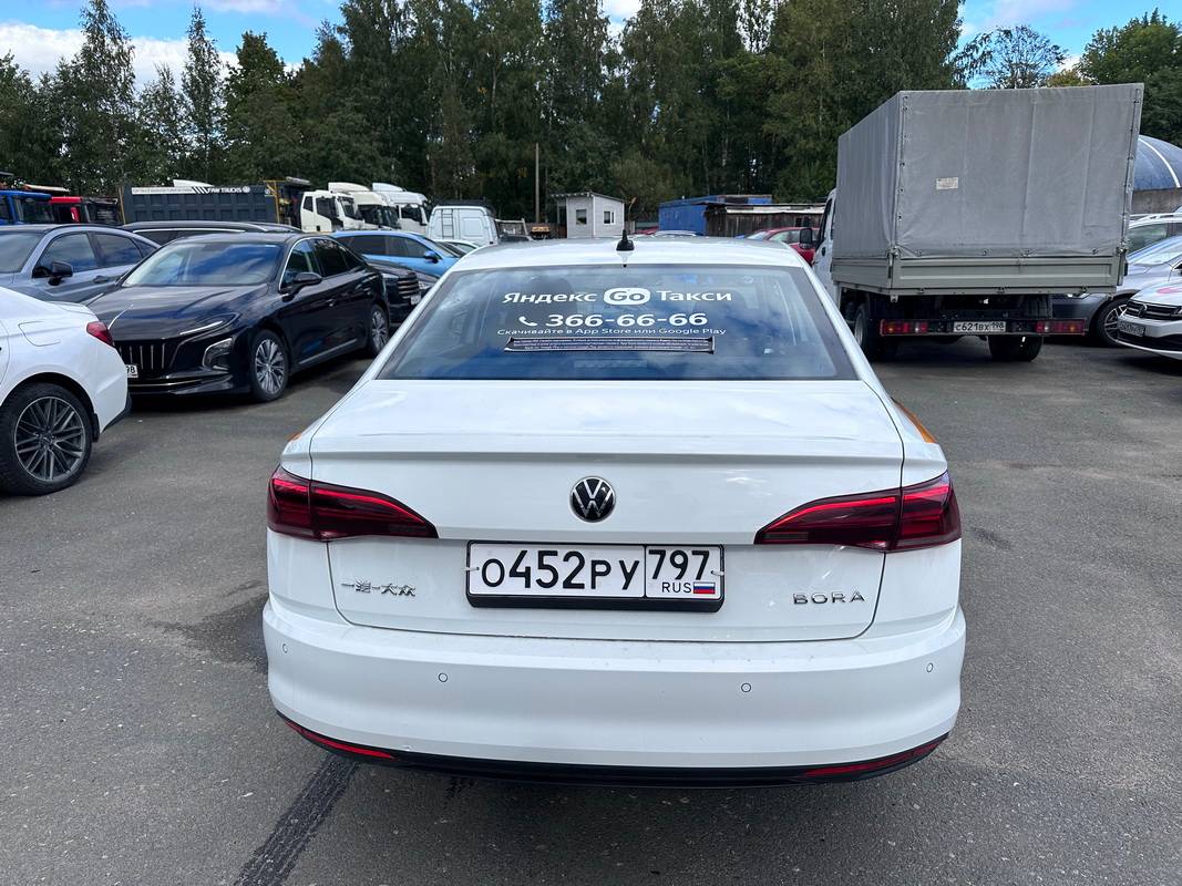 Volkswagen Bora Лот 000004129