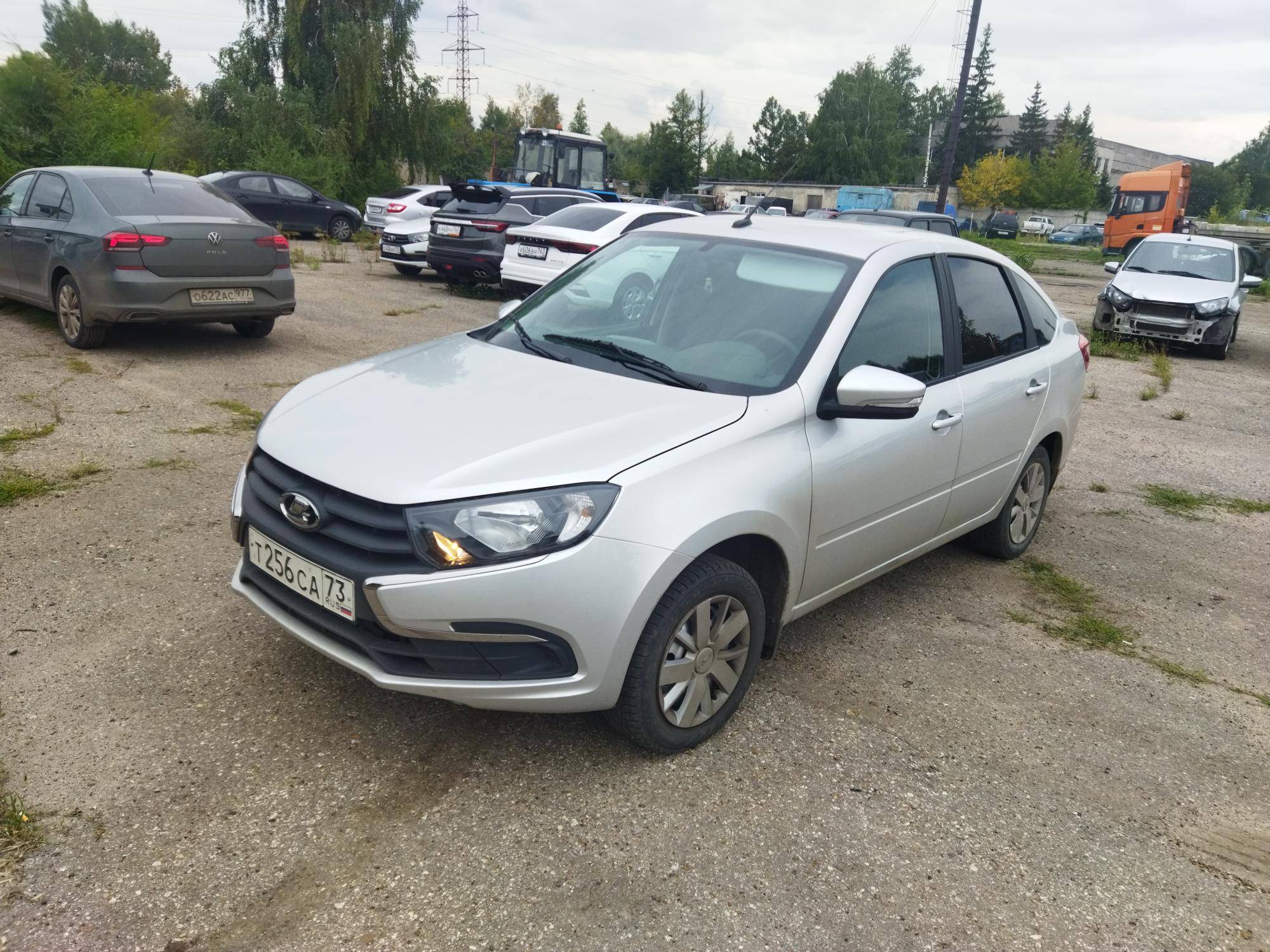 Lada Granta лифтбек