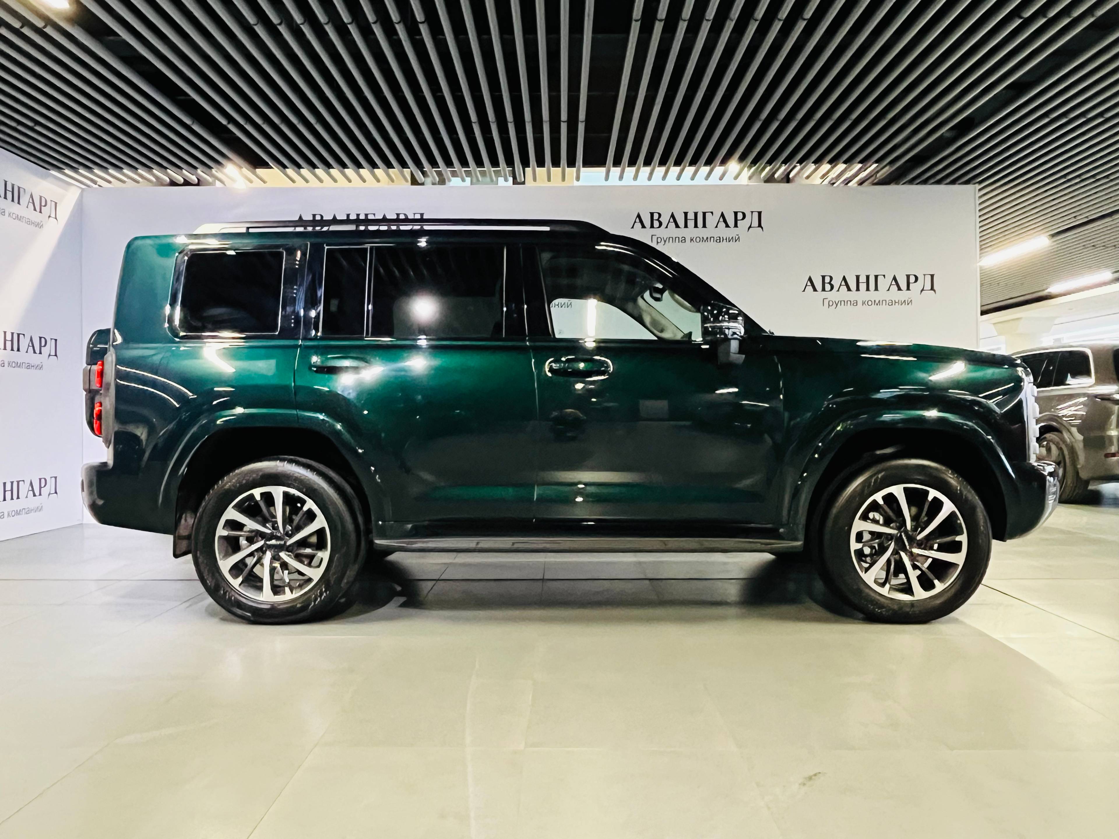 Haval H9 Premium 2.0T 8AT 4WD