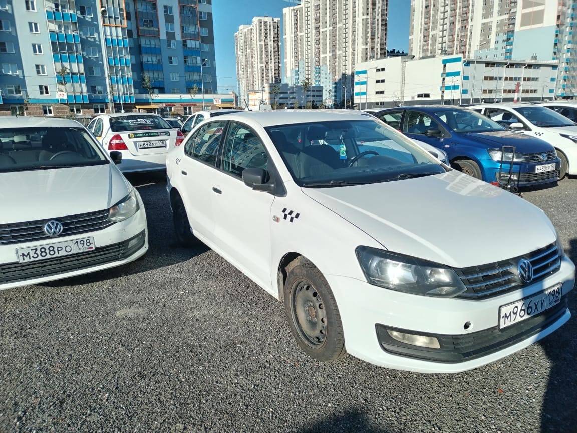 Volkswagen Polo Лот 000004403