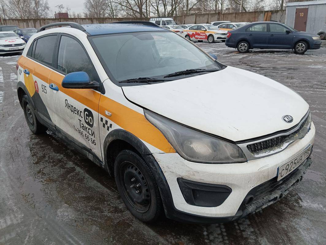 KIA Rio X-Line Лот 000006960