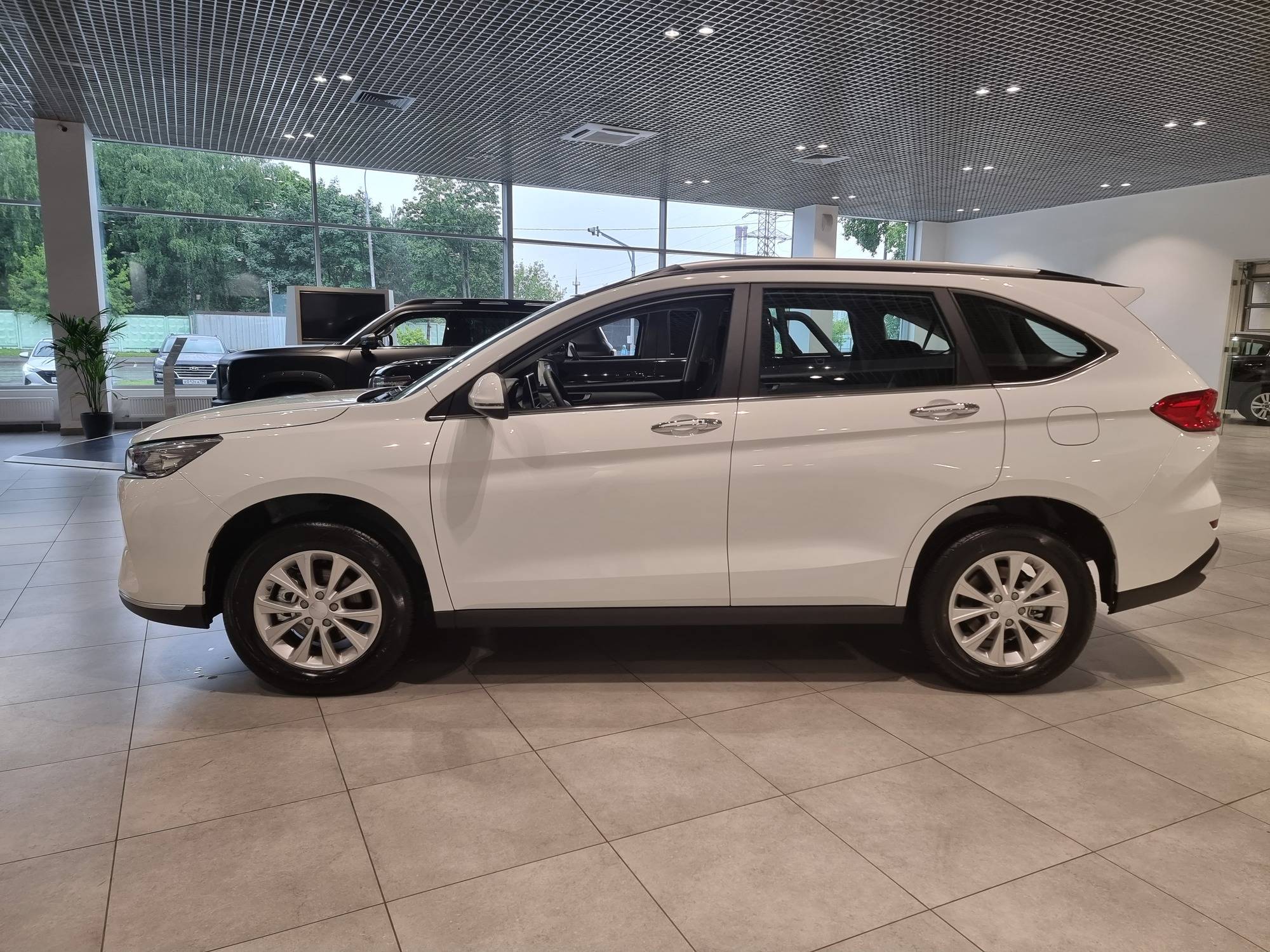 Haval M6 Family FWD AMT 143