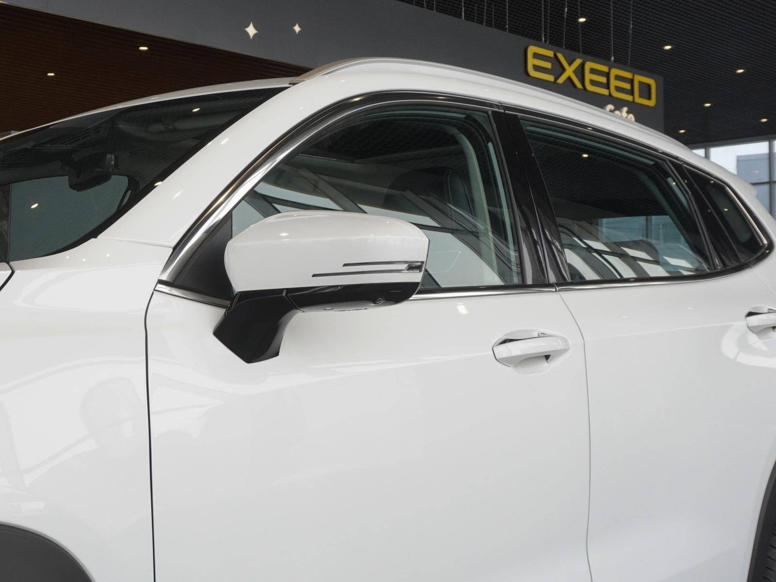 EXEED LX Premium 1.6T 7DCT 4WD